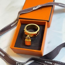 Cadena scarf ring ring gold hard brown