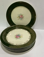 8 Taylor Smith Taylor 10" Dinner Plates Dark Green Filigree (TS&T) 22k Gold