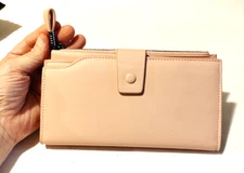 Wallet Slim Bi-Fold Pink Leather RFID Multi-Card Holder Organizer