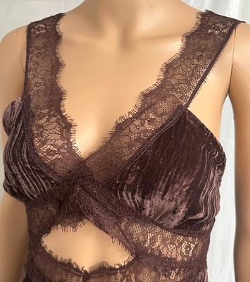 red lace strap dress Red main image 0