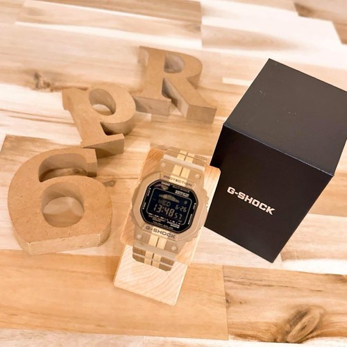Orologio Casio G-Shock GWX-5600WB Radio Solare Grana Legno Fuori Produzione - Foto 2 di 11