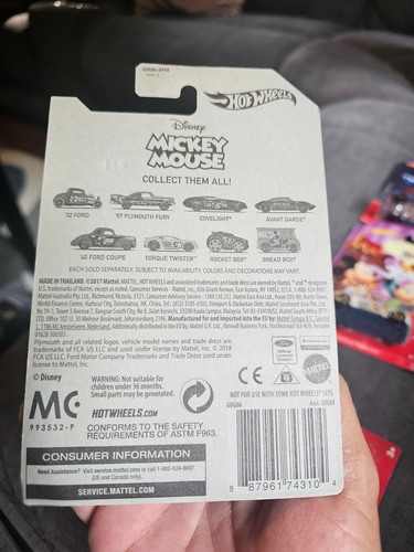 HOT WHEELS DISNEY MICKEY MOUSE 2017 COMPLETE SET OF 8 DIECAST CARS SEALED HTF - Picture 8 of 18