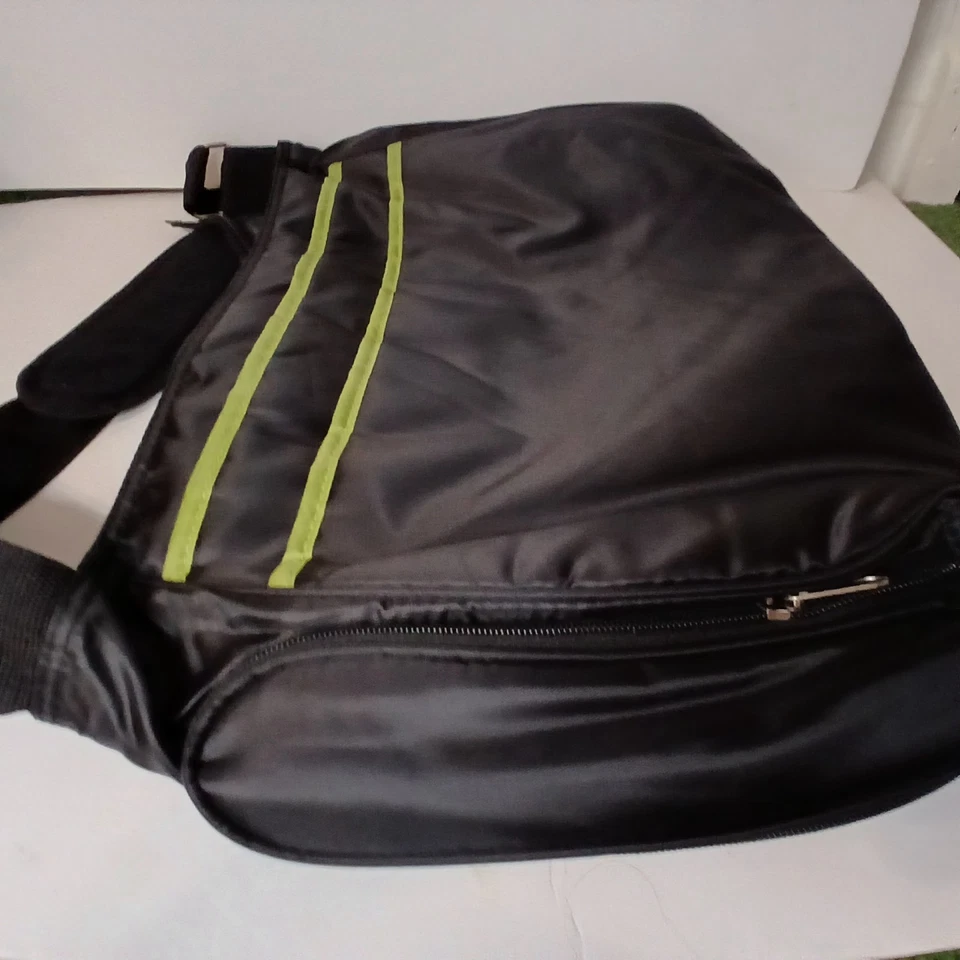 Trend Lab Diaper Bag - Black with Green Trim - Image 4 of 4