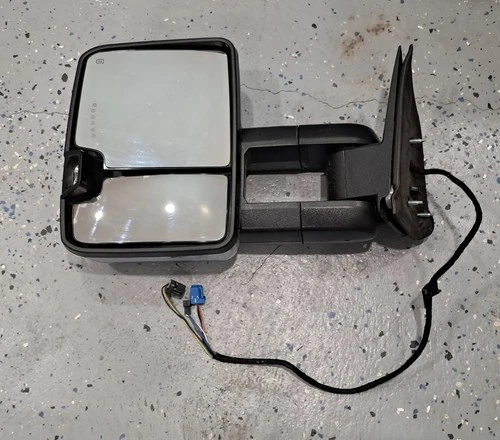 2007-2014 CHEVY SILVERADO LEFT DRIVER SIDE TOW MIRROR W/ TURN SIGNAL & HEAT OEM