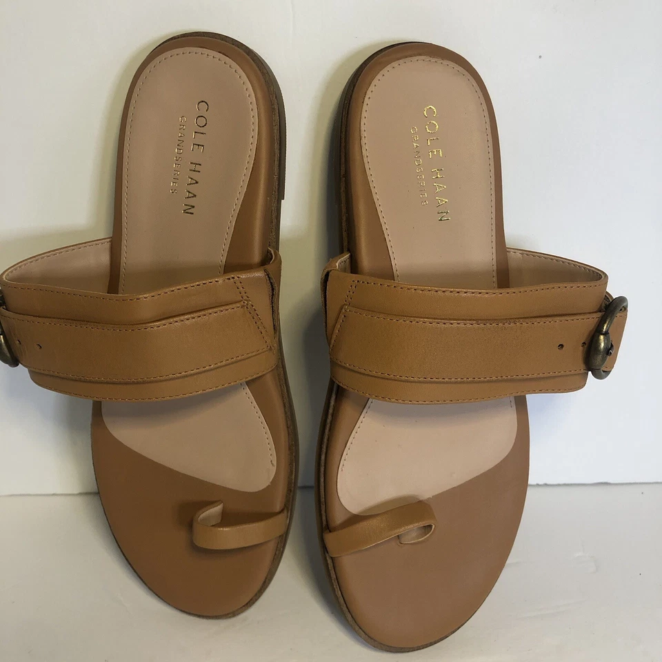 Новый с Ярлыками Cole Haan Grand 360 женщин размер 6,5 плоский скольжения на коричневый сандалии. Рекомендуемая розничная цена производителя 99 долл. США - Изображение 2 из 4