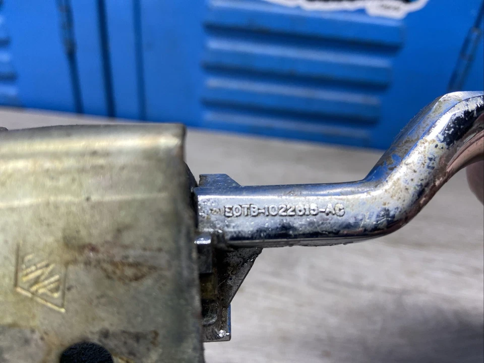 Ford F-150 1980-96 manija de puerta interior con bisagras #e0tb-1022614-ac derecha Foto 4 de 4