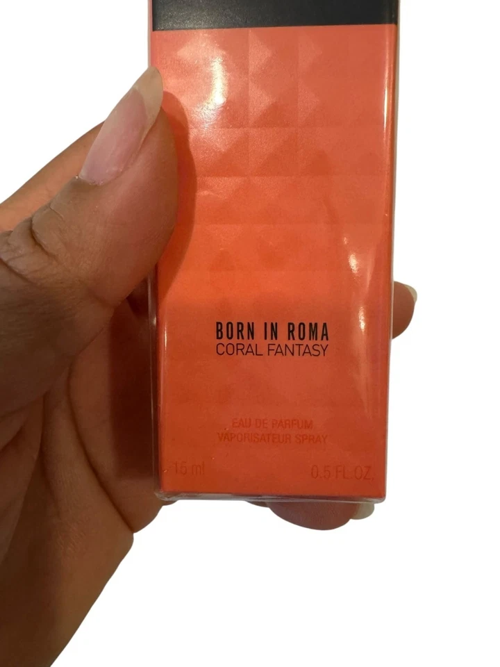 ¡NUEVO SIN ETIQUETAS! Spray corporal para mujer Valentino Donna Born in Roma 15 ml Foto 2 de 4