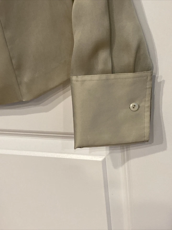 MAGASCHONI ~ Tamanho 4 ~ Antigo 100% Seda 2 Pçs Conjunto de Blusa e Saia Terno Verde Claro ~ Novo com etiquetas - Imagem 3 de 4