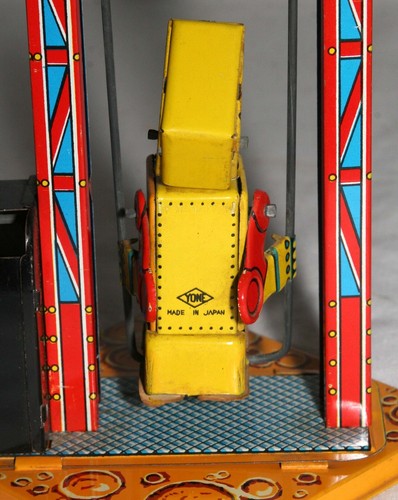 YONE, RARE ORIGINAL "MECHANICAL SWINGING BABY ROBOT", IN ORIGINAL EXCELLENT BOX! - Picture 5 of 18