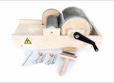 Wooden Drum Carder Fibre Carding Machine with Hand Crank & Clamps