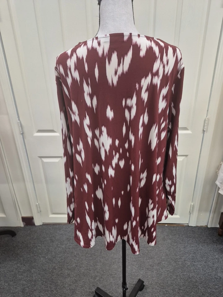 Túnica Alfani Talla Grande Estampada Cola de Camisa-Dobladillo - Rojo Mila Animal - 0X Foto 3 de 4