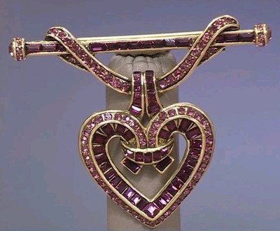Heidi Daus ''Would You Be Mine'' Crystal Heart Pin Brooch-NWT-Orig. $139.95