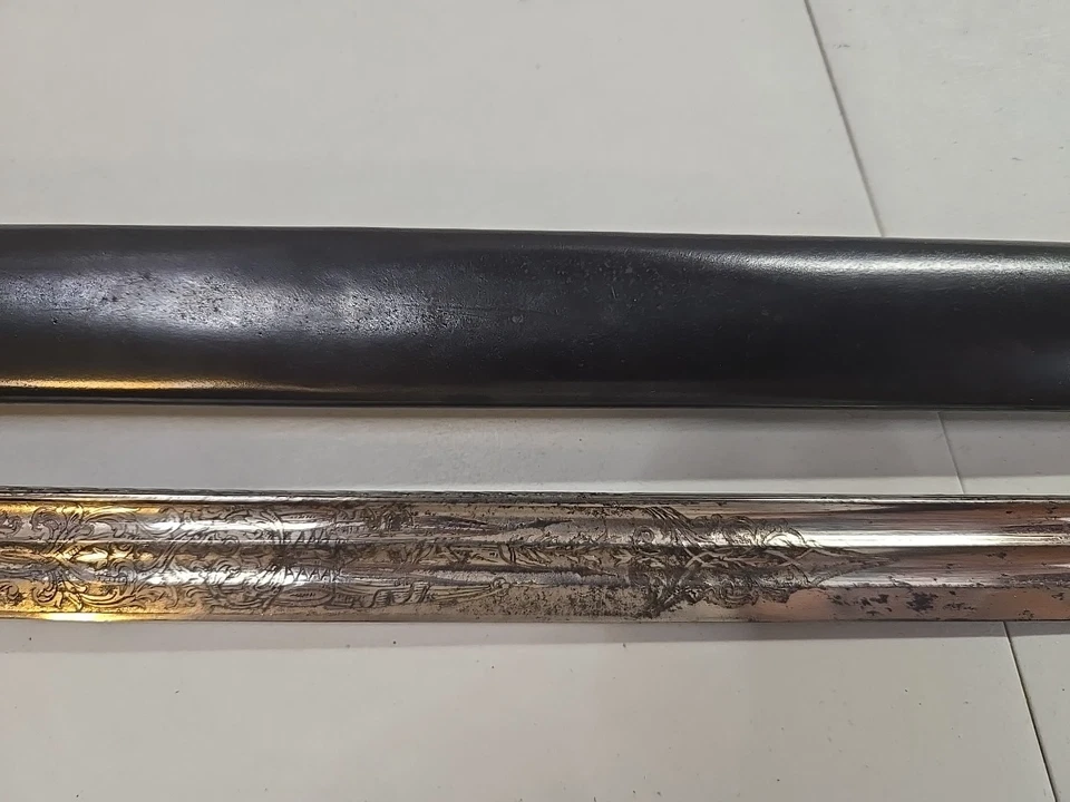 Espada de oficiales de infantería prusianos alemanes de la Primera Guerra Mundial M1889 con vaina - grabada Foto 4 de 4