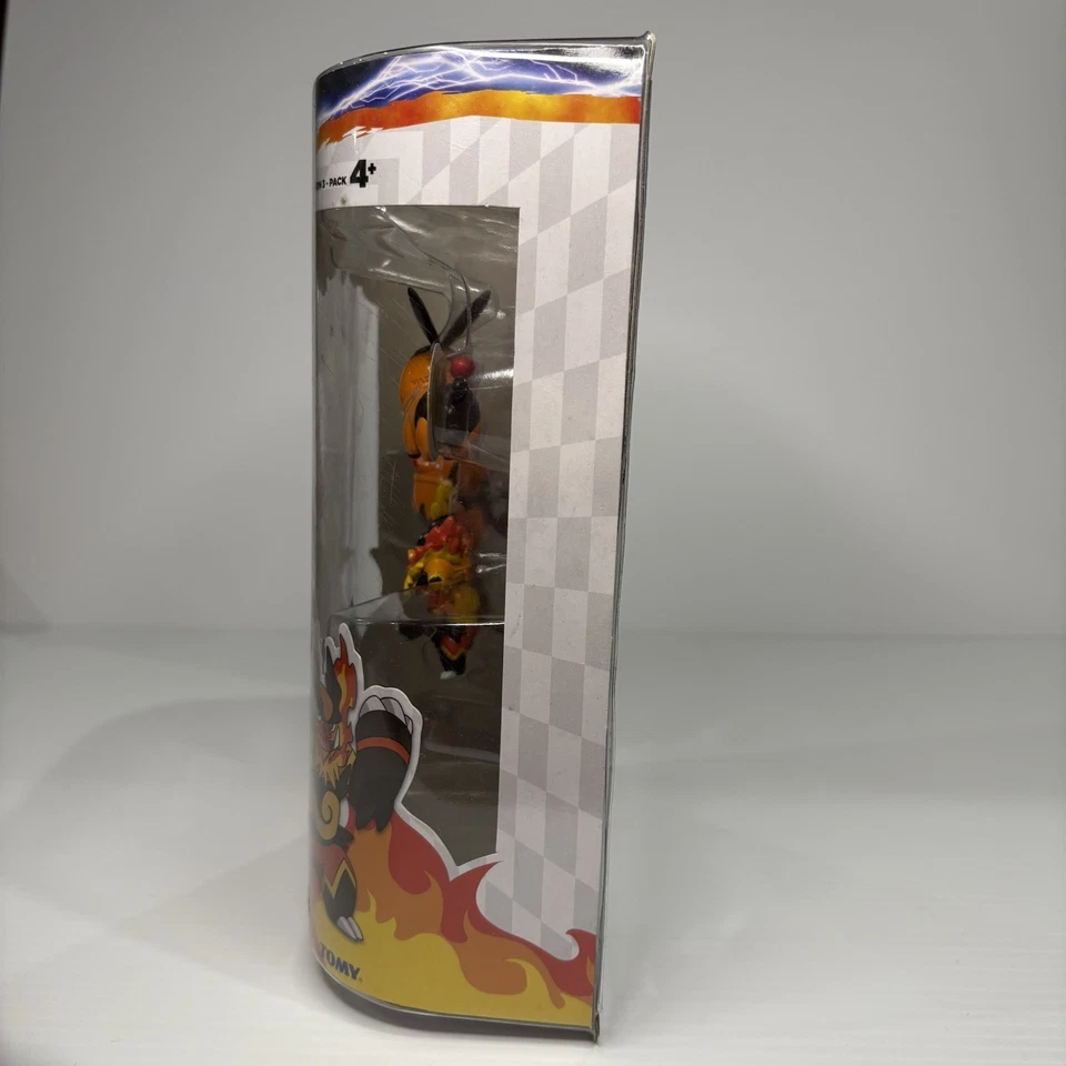 Pokemon Evolution Paquete de 3 figuras de Emboar Tepig Pignite y 3 etiquetas de identificación de Pokedex TOMY Foto 4 de 4