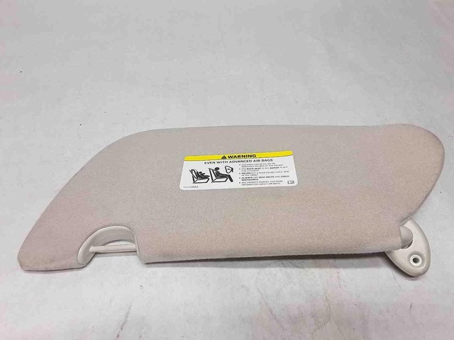 2005 pt cruiser sun visor