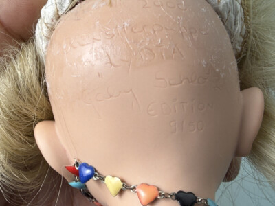 Poupée Artiste Gaby Schlotz – Porcelaine De Collection – 38 Cm – état à Voir