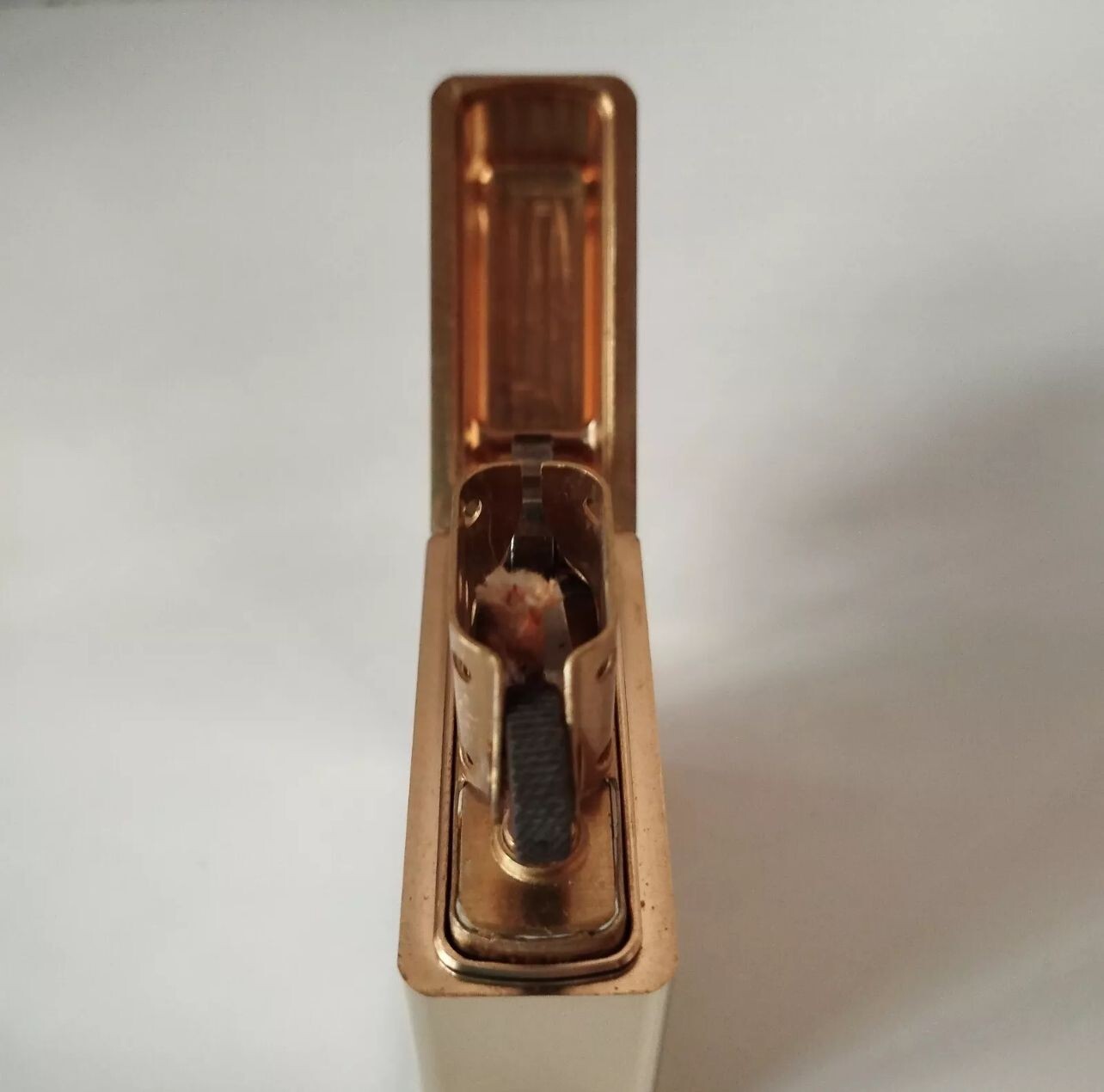 ZORRO 912s Polished Brass Lighter, 210g Case with Heavy-duty Hinge
