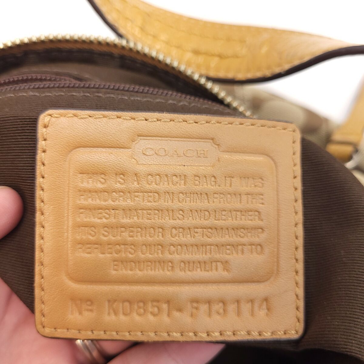COACH Hobo Style F13114 Signature Small Shoulder Bag Purse COACH Hobo Style F13114 Signature Small Shoulder Bag Purse