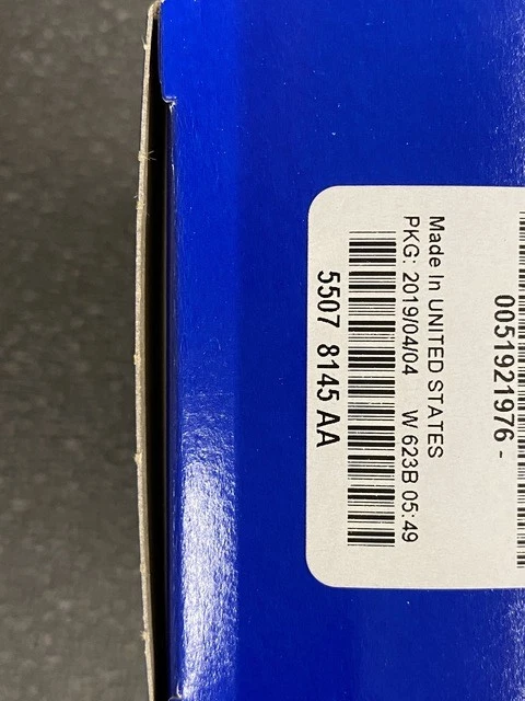 Lámpara marcadora lateral izquierda Jeep Wrangler 2007-18 OEM# 55078145AA Foto 4 de 4