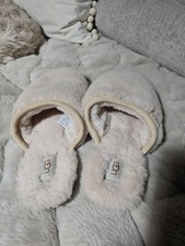 UGG Australia Women's Cluggette Graphic Slipper Size 10