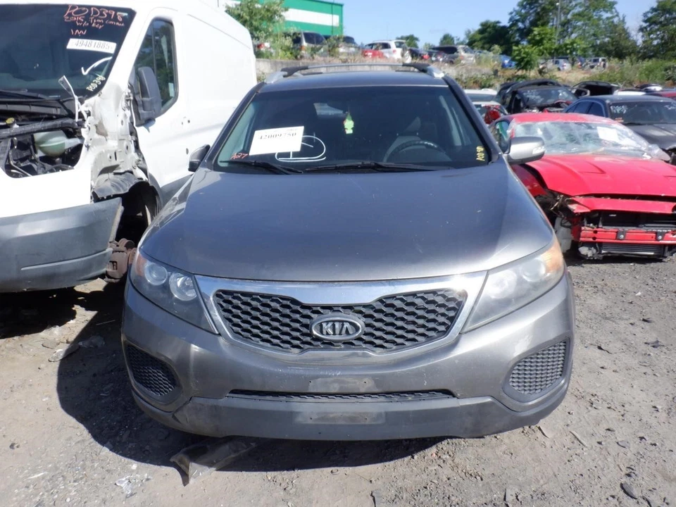 Interruptor de encendido usado se adapta a: Kia Sorento 2012 encendido convencional AT grado A Foto 4 de 4