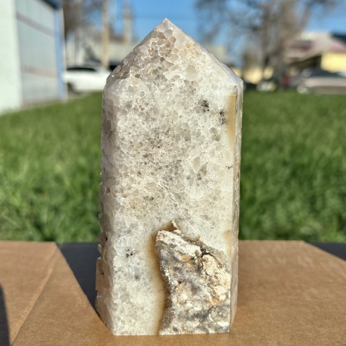 1.67LB Natural Agate coexists with white crystal clusters Obelisk tower point - 第 12/14 張圖片