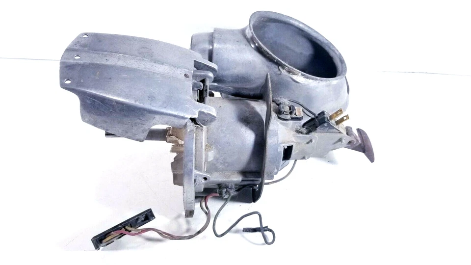 Kirby Classic 1-CR Motor Housing, Armature, Fan, Speed Selector Switch 2 Button, - Image 4 of 4