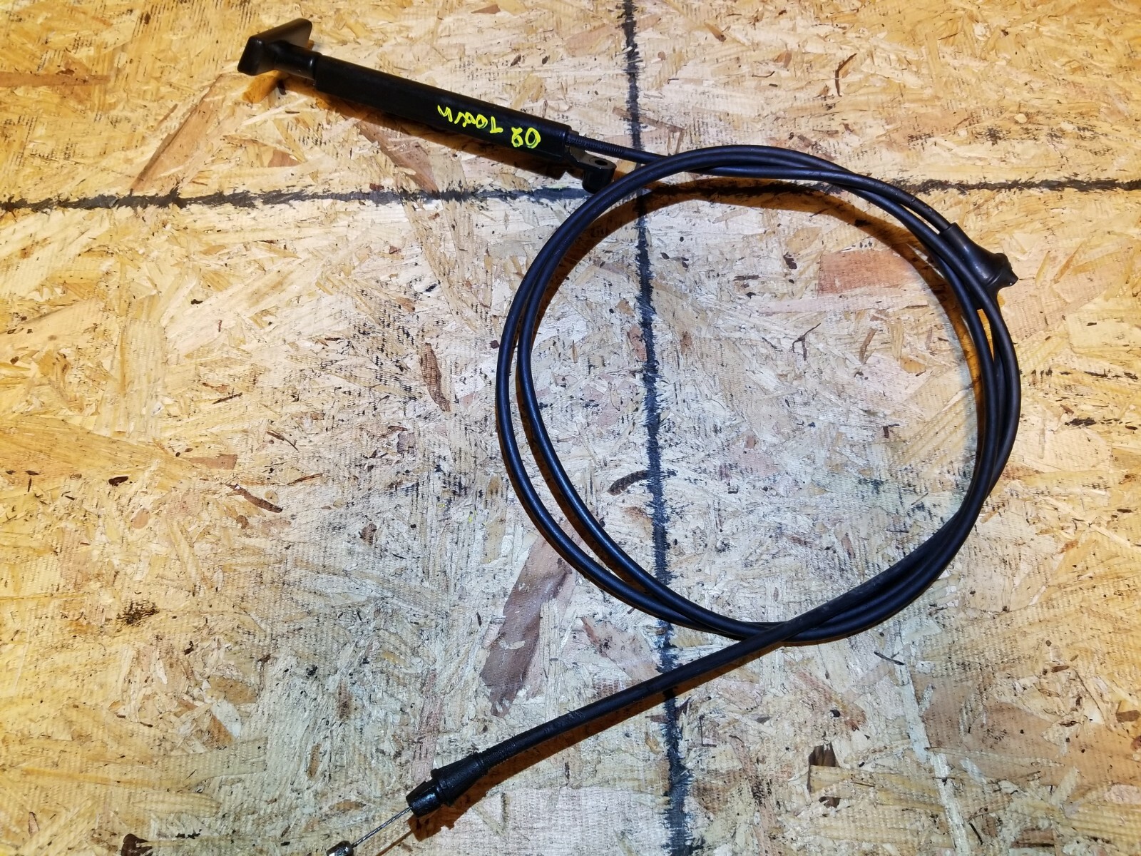 06 07 08 09 10 11 LINCOLN TOWN CAR HOOD RELEASE CABLE OEM 65K eBay