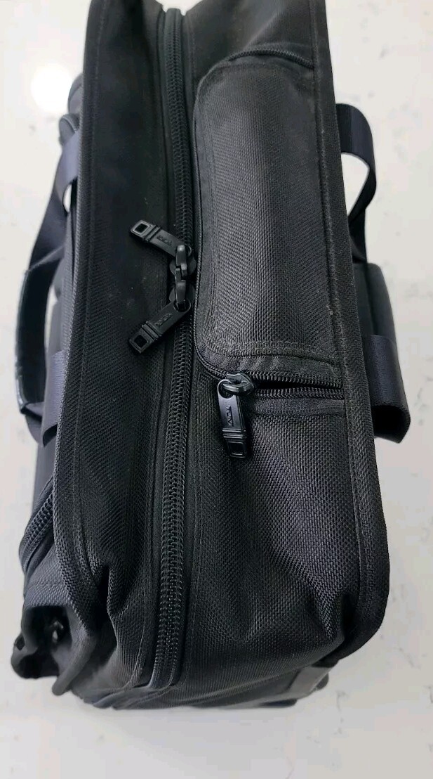 バッグ TUMI 26102DH TUMI Alpha Black Nylon Compact 2 Wheeled Laptop Bag Carry On