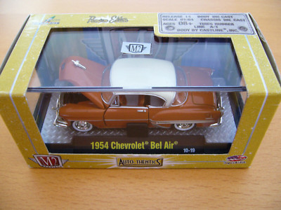 M2 Machines, 1:64, 1954 Chevrolet Bel Air  NEU, USA