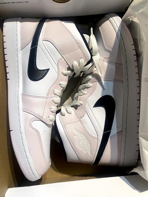 Nike Air Jordan 1 Mid Light Violet Barely Rose BQ6472 500 Women's Size  12/10.5M 194956600657 | eBay