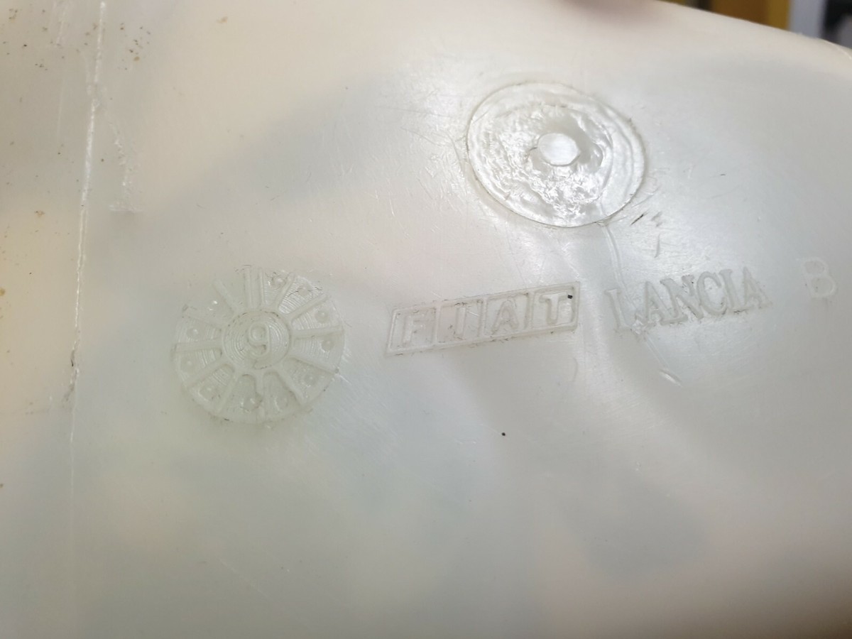 Capteur De Niveau D'eau Pour Vase D'expansion Lancia Delta Integrale & Evo - Neuf