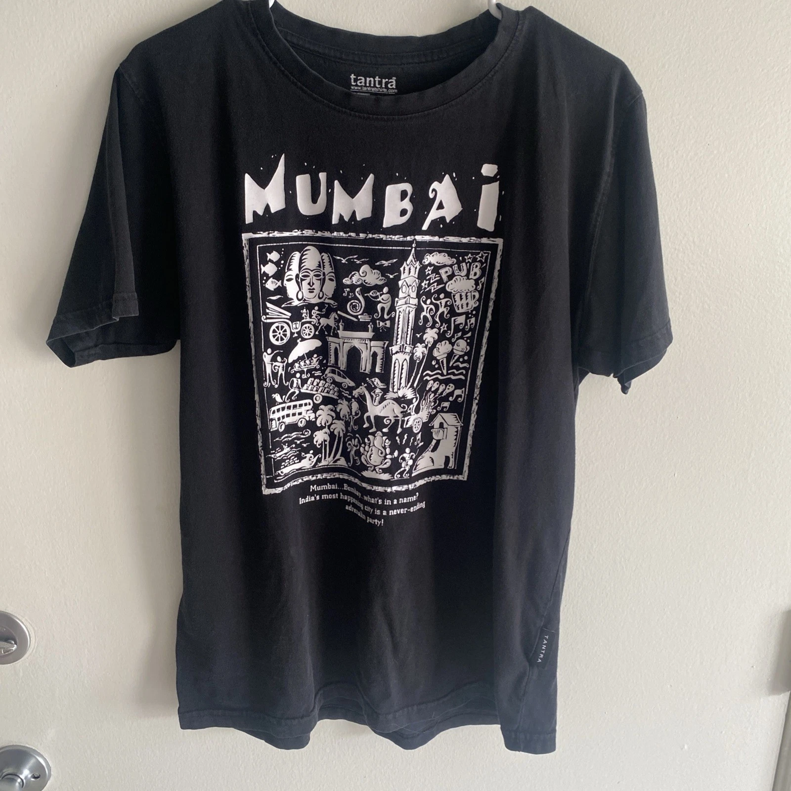 MUMBAI Bombay India TEE T-SHIRT Unisex Sz XL TANTRA pre-owned