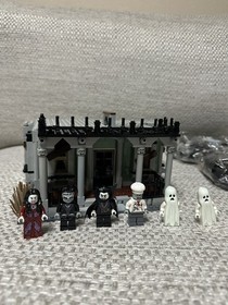 LEGO Monster Fighters 10228 Haunted House All Figures Sealed bags read desc