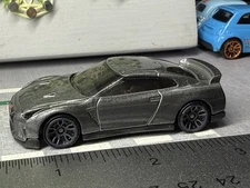 Hot Wheels, 2017 Nissan (Skyline) GT-R R-35. Base Model