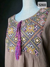 Urban Mangoz Womens Brown Geometric Embroidered Tunic M 3/4 V-Neck