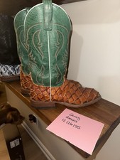 Anderson Bean fish skins size 11d 