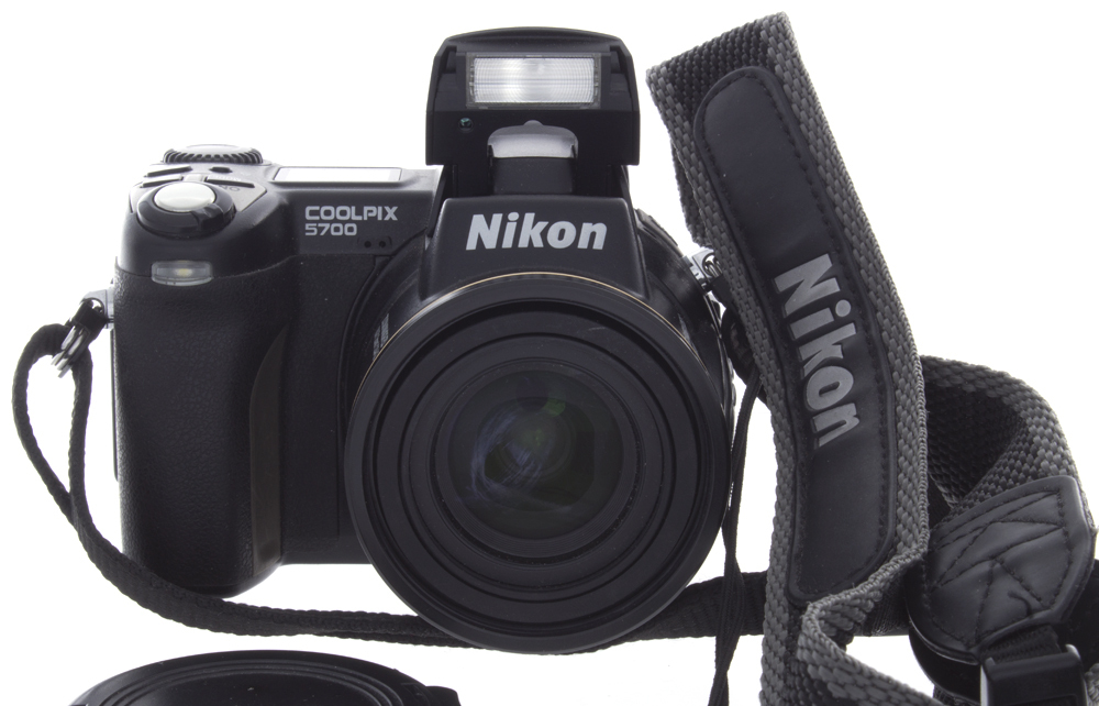 ニコン　COOLPIX5700 Nikon Coolpix 5700 5MP Digital Camera w/ 8x Optical Zoom | eBay