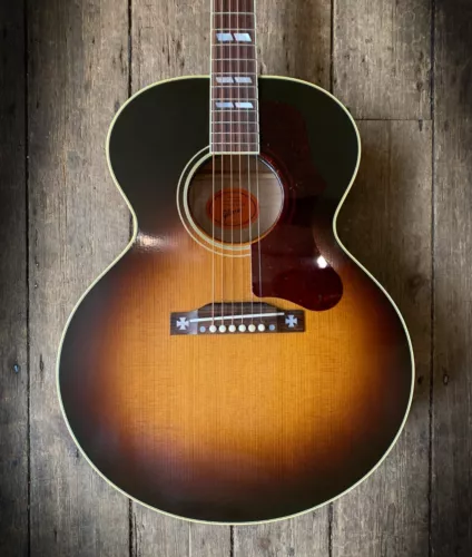 2023 GIBSON CUSTOM SHOP HISTORIC COLLECTION '1952' J185 SUNBURST ACOUSTIC & CASE
