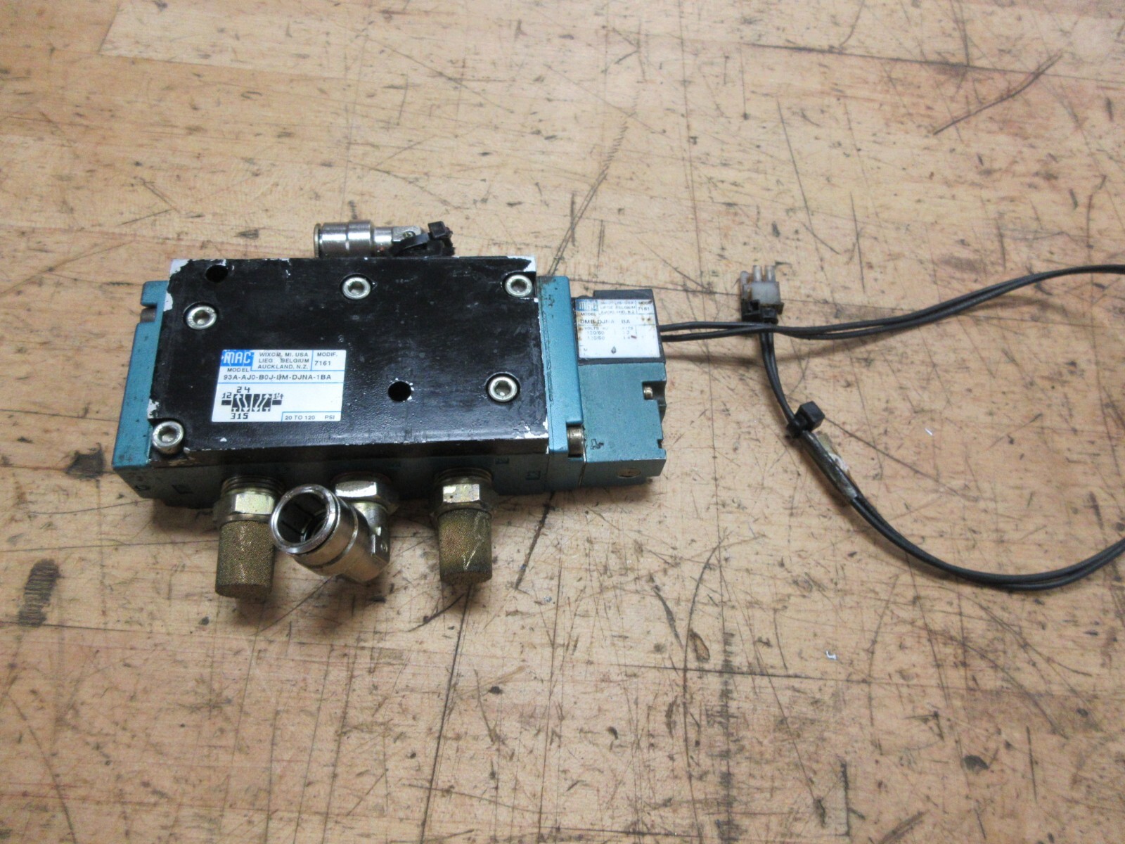 Picture 1 of 5