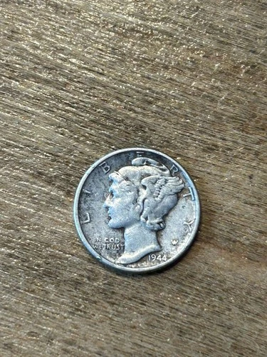 1944 Mercury Dime XF