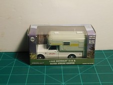 1/64 Green Light 1968 Chevy C10 & Silver Streak Camper