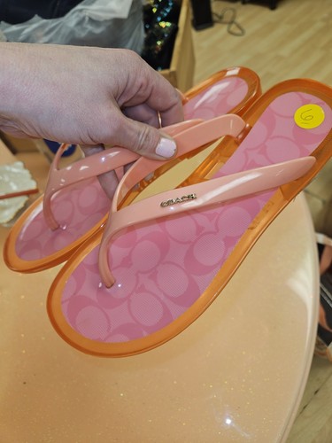 Coach Lyra Women's 8 Pink Jelly Signature Thong Sandals Flip Flops - Picture 4 of 8