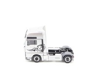 Herpa H0 Modellauto LKW MAN TGX 18.680 V8 Zugmaschine silber-metallic 1:87