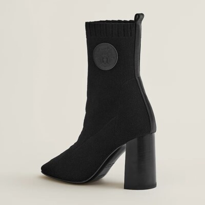 Hermes Volver 90 Ankle boots In Noir- Size 36 - 40% off Hermes Volver 90 Ankle boots In Noir- Size 36 - 40% off