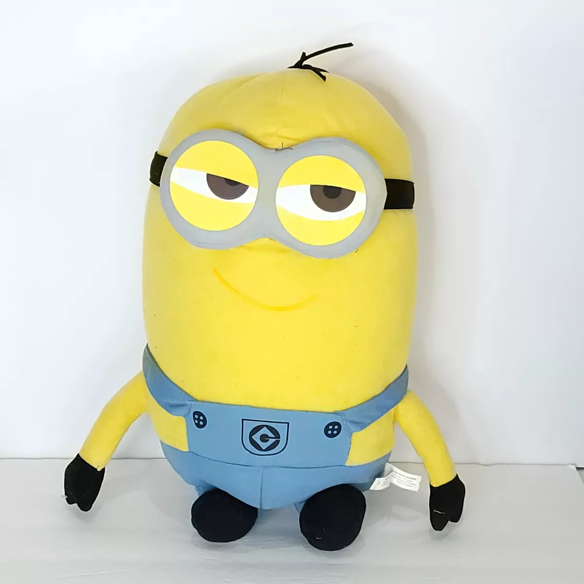 Big minion stuffed animal deals