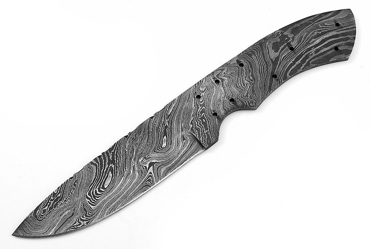 Custom Twist Damascus Steel Clip Point Blank Blade Z2C For Hunting/Skinner Knife