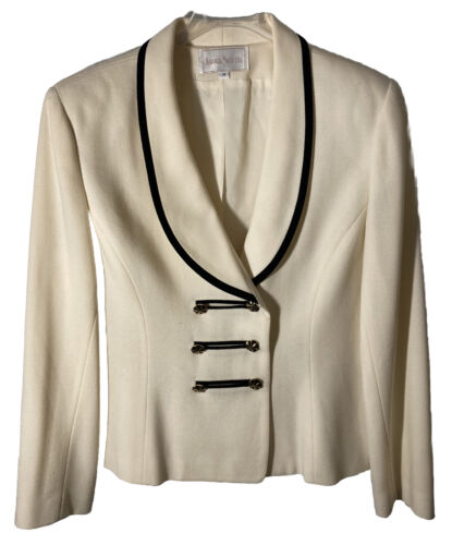 Barrie Pace Vtg 90’s White Wool Blazer-Gold Butto… - image 1