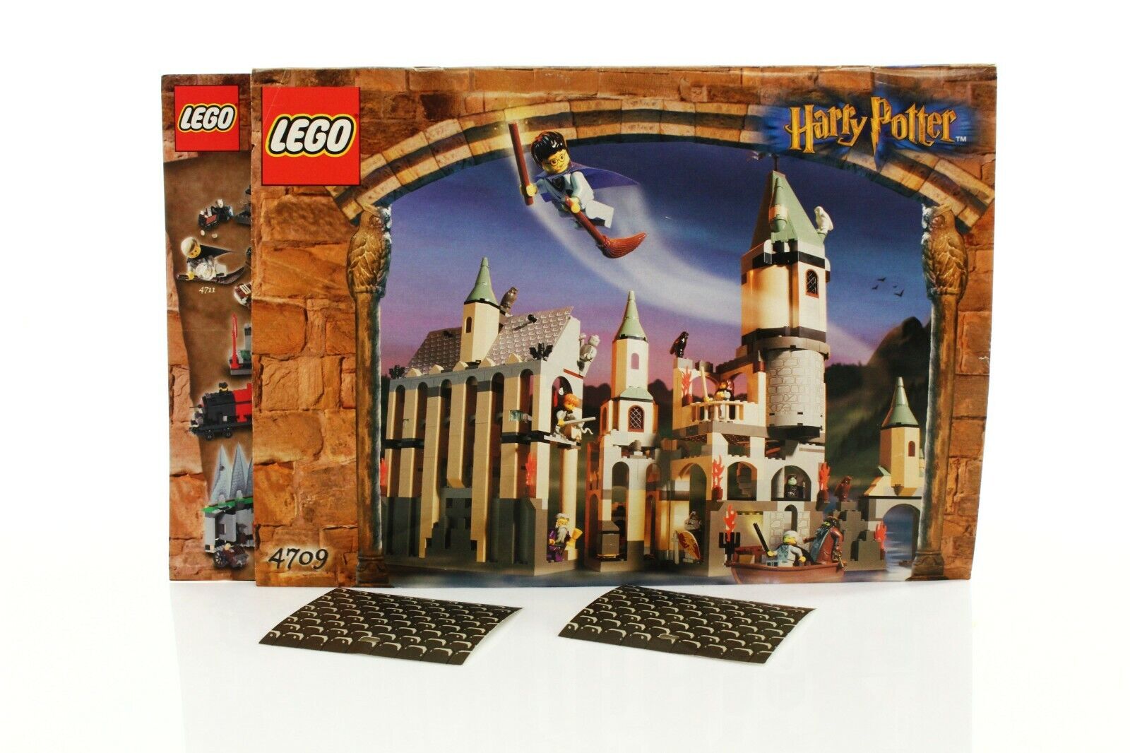 LEGO HARRY POTTER 4709 HOGWARTS CASTLE 90% COMPLETE + FIGURES