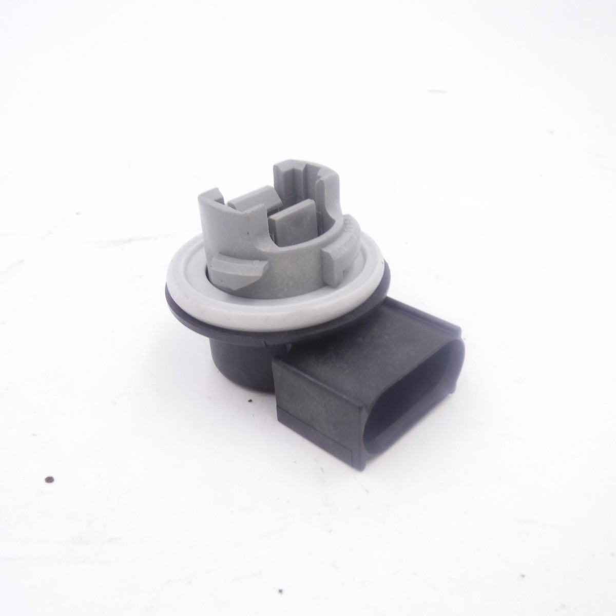 OEM Ford 2U5Z-13411-DB Signal lamp Bulb Socket Assembly 2006-2010